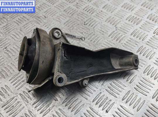 купить Кронштейн КПП опорный на Audi A6 C5 (1997-2005)