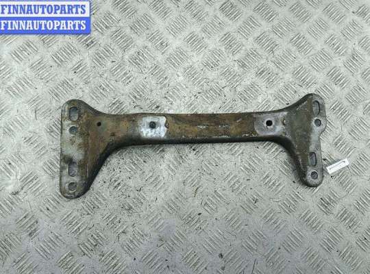 купить Кронштейн КПП опорный на BMW 3 E36 (1991-2000)