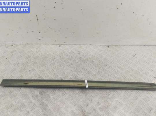 купить Молдинг двери задней левой на Volkswagen Sharan (1995-2000)