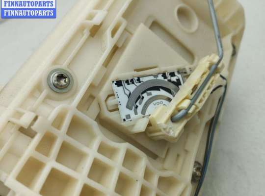 купить Насос топливный на Volkswagen Bora