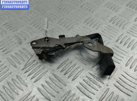 купить Датчик положения распредвала на Volkswagen Passat B5