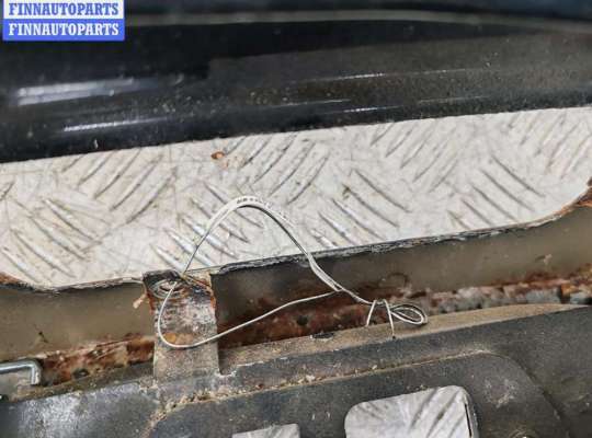 купить Крышка багажника (дверь задняя) на Volkswagen Golf-4