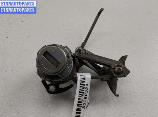 купить Личинка замка багажника на Volkswagen Golf-4