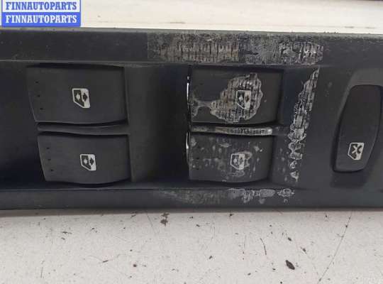 купить Блок кнопок управления стеклоподъемниками на Renault Espace IV (2002-2014)