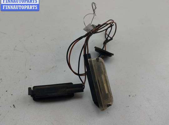 купить Подсветка номера на Chrysler Voyager (1996-2000)