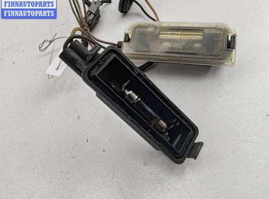 купить Подсветка номера на Chrysler Voyager (1996-2000)