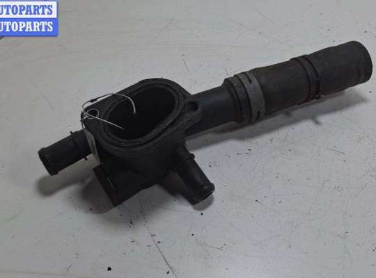 купить Фланец (тройник) системы охлаждения на Skoda Roomster