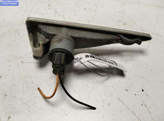 купить Повторитель поворота левый на Renault Scenic II (2003-2009)