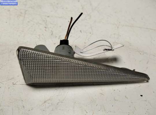 купить Повторитель поворота левый на Renault Scenic II (2003-2009)