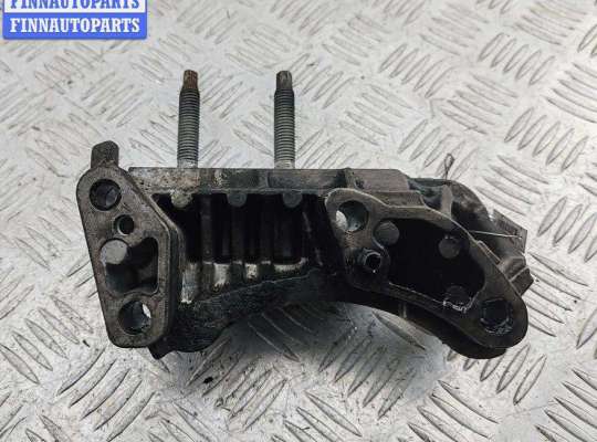 купить Кронштейн двигателя опорный на Ford C-Max