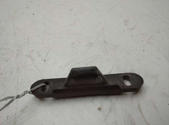 Ответная часть (скоба) замка двери FO1732810 на Ford Transit (2006-2014)