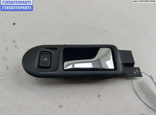 Ручка двери внутренняя передняя правая VG2382658 на Volkswagen Passat B5