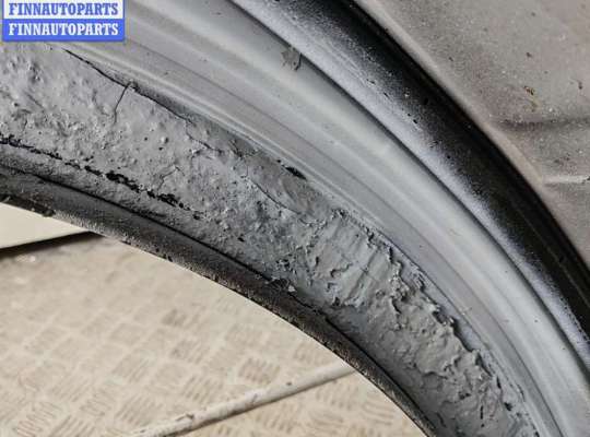 купить Дверь боковая задняя левая на Kia Sorento (2002-2009)