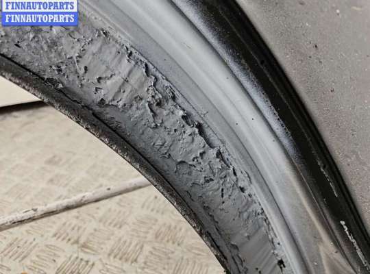 купить Дверь боковая задняя левая на Kia Sorento (2002-2009)