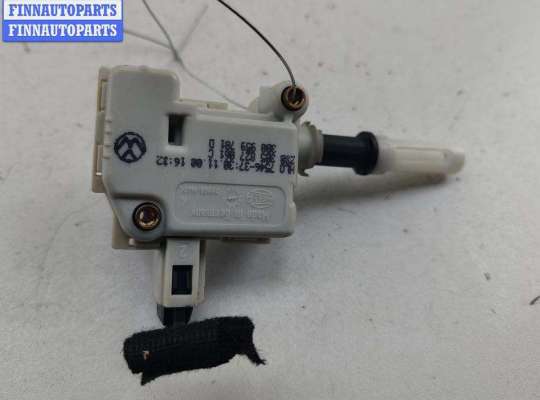 купить Активатор (привод) замка багажника на Volkswagen Passat B5+ (GP)