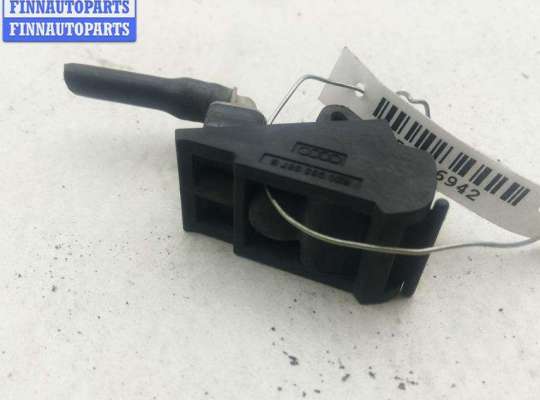 купить Форсунка омывателя на Skoda Octavia mk2 (A5 1Z) 2004-2013