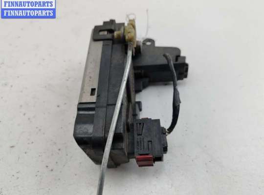 Замок боковой двери на Opel Zafira B