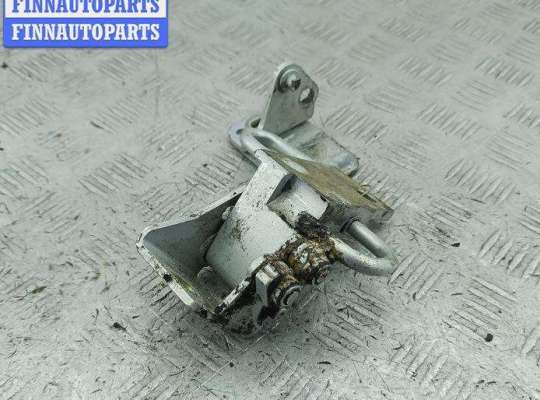 купить Петля двери передней правой на Volkswagen Golf-4