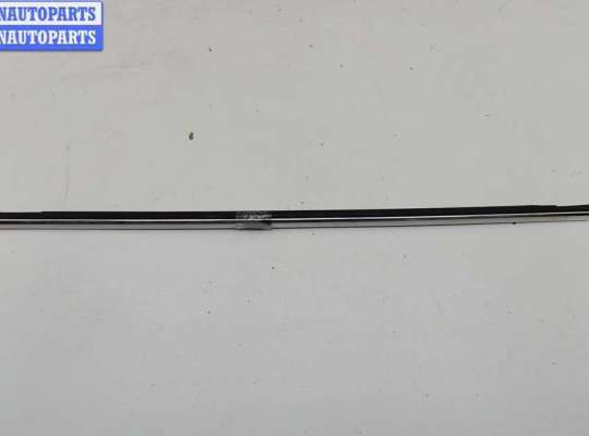 купить Молдинг стекла двери задней левой наружный на Volkswagen Passat B5+ (GP)