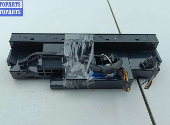 купить Переключатель отопителя на BMW 5 E39 (1995-2003)