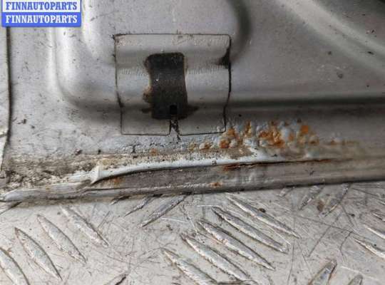 купить Дверь боковая передняя левая на Chrysler Voyager (2001-2007)