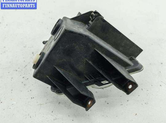 купить Фара противотуманная правая на Opel Zafira B (2004-2014)