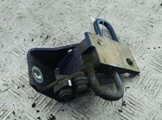 купить Петля двери передней левой на Volkswagen Golf-4