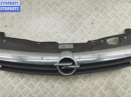 Купить Решетка радиатора на Opel Astra H (2004-2009) Решетка радиатора OP2442313 на Opel Astra H (2004-2009)