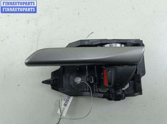 купить Ручка двери внутренняя передняя левая на Mazda 3 (2018- ) BP