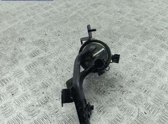 купить Корпус топливного фильтра на Audi A6 C6 (2004-2011)