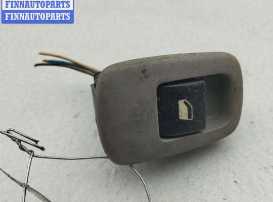 Кнопки стеклоподьемника на Citroen C5 I