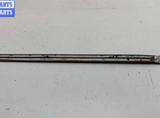 купить Молдинг двери задней левой на Audi A4 B5 (1994-2001)