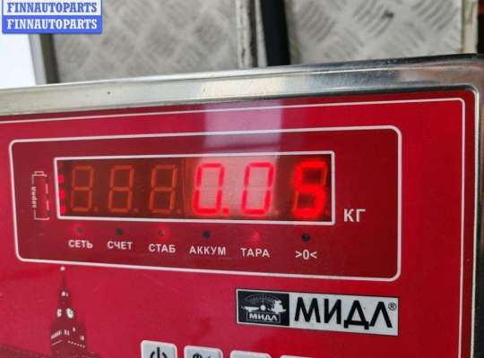 купить Молдинг двери задней левой на Audi A4 B5 (1994-2001)