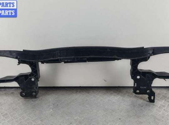 купить Рамка передняя (панель кузовная, телевизор) на Renault Scenic II (2003-2009)