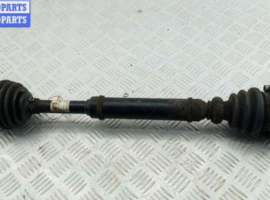 Полуось передняя правая AU1723227 на Audi A4 B5 (1994-2001)