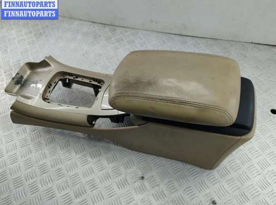 купить Подлокотник на Peugeot 607