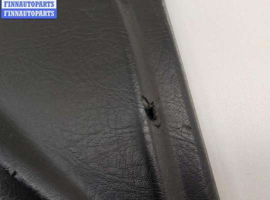 купить Обшивка двери передней левой (дверная карта) на Audi 80 B4 (1991-1996)