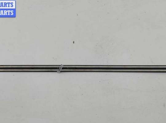 Молдинг на Volkswagen Golf IV (1J)