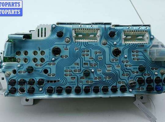 купить Щиток приборный (панель приборов) на Volvo S40 / V40 (1995-2004)