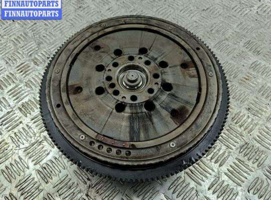 купить Маховик на Mercedes C-Class W203 (2000-2006)