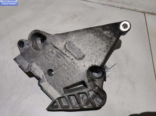 Кронштейн двигателя опорный ST342933 на Seat Leon (2005-2012)