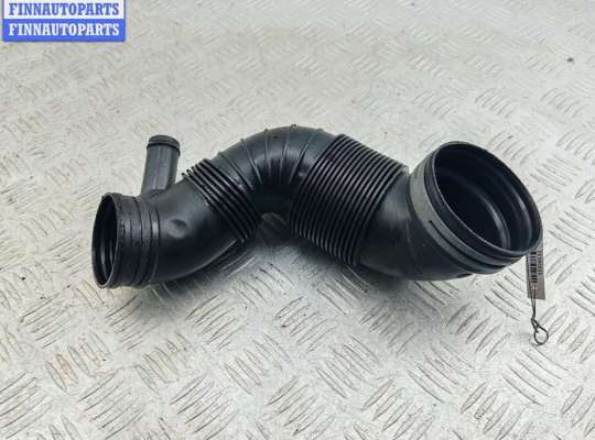 Гофра (патрубок) воздушного фильтра на Volkswagen Passat B6 (3C)