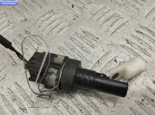 купить Датчик уровня омывающей жидкости на Ford Mondeo III (2000-2007)