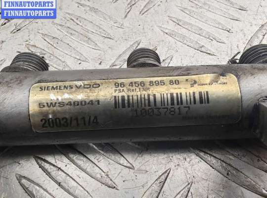 купить Рампа (рейка) топливная на Peugeot 307