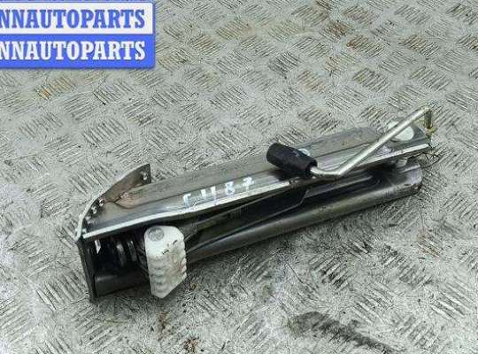 купить Домкрат на Mercedes C-Class W204 (2007-2015)