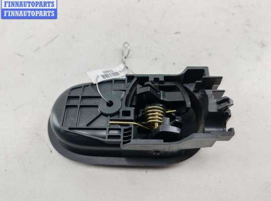 купить Ручка двери внутренняя передняя левая на Mitsubishi Colt (2004-2012)