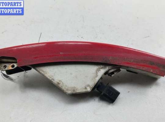 купить Поворотник (указатель поворота) левый на Volkswagen Passat B6