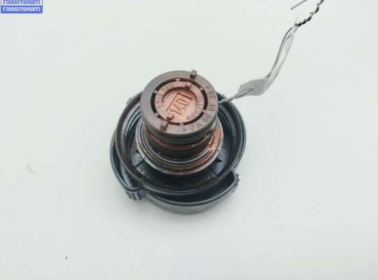 Крышка (пробка) расширительного бачка на BMW 5 (E39)