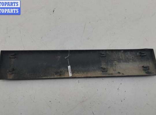 купить Накладка двери (крышки) багажника на Peugeot Expert (1994-2006)