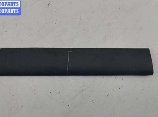 купить Накладка двери (крышки) багажника на Peugeot Expert (1994-2006)